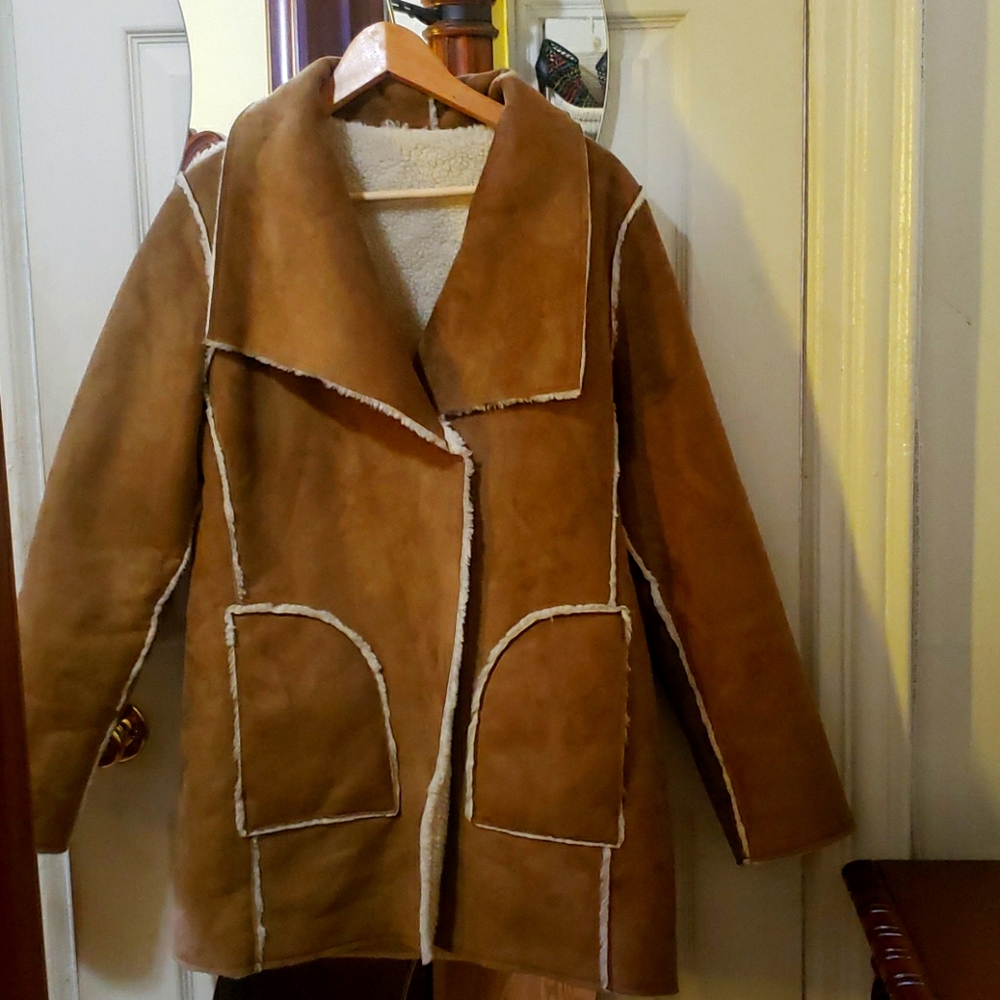 Beautiful and warm suede jacket 😍 ❤